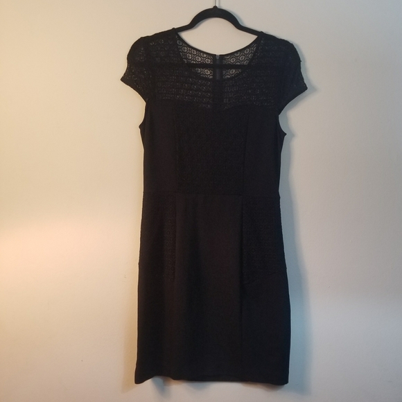 KENSIE Lace Inset Ponte Sheath Dress - Picture 2 of 7